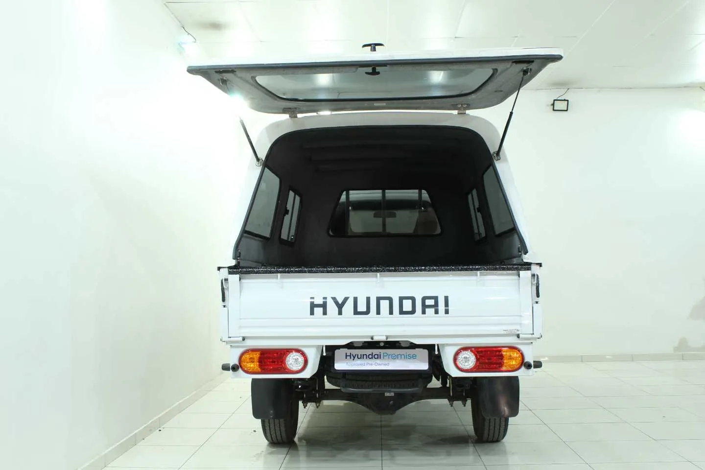 2026 Hyundai H100 BAKKIE 2.6 DECK MY20 thumbnail 6