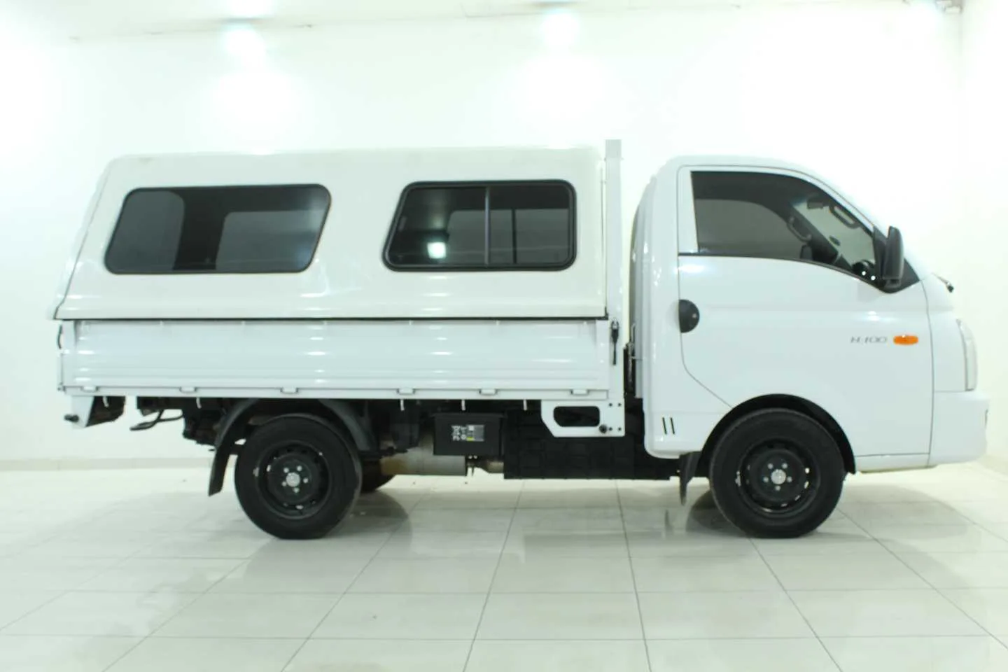 2026 Hyundai H100 BAKKIE 2.6 DECK MY20 thumbnail 14