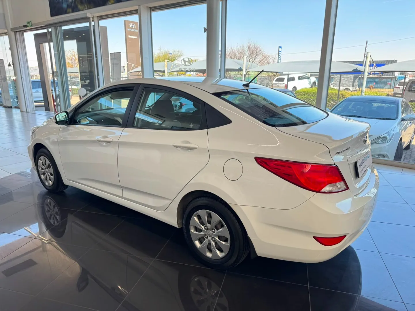 2018 Hyundai ACCENT ACCENT 1.6 MOTION MANUAL thumbnail 4
