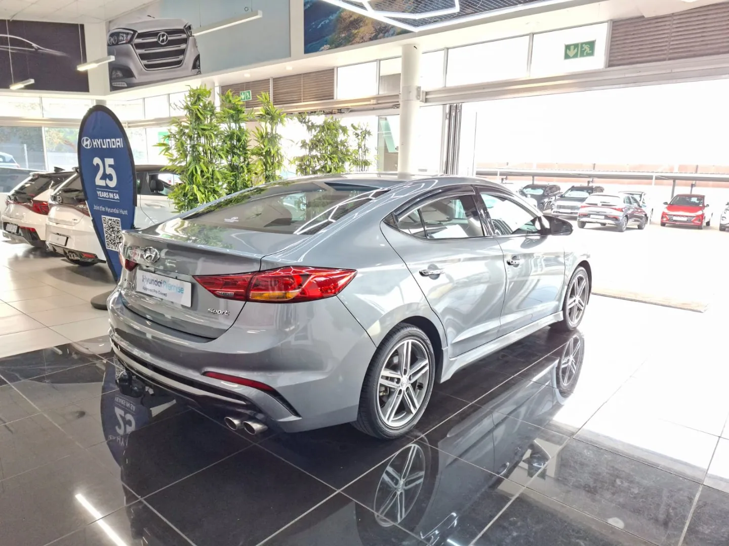 2018 Hyundai ELANTRA ELANTRA 1.6 TGDI ELITE DCT BLA thumbnail 6