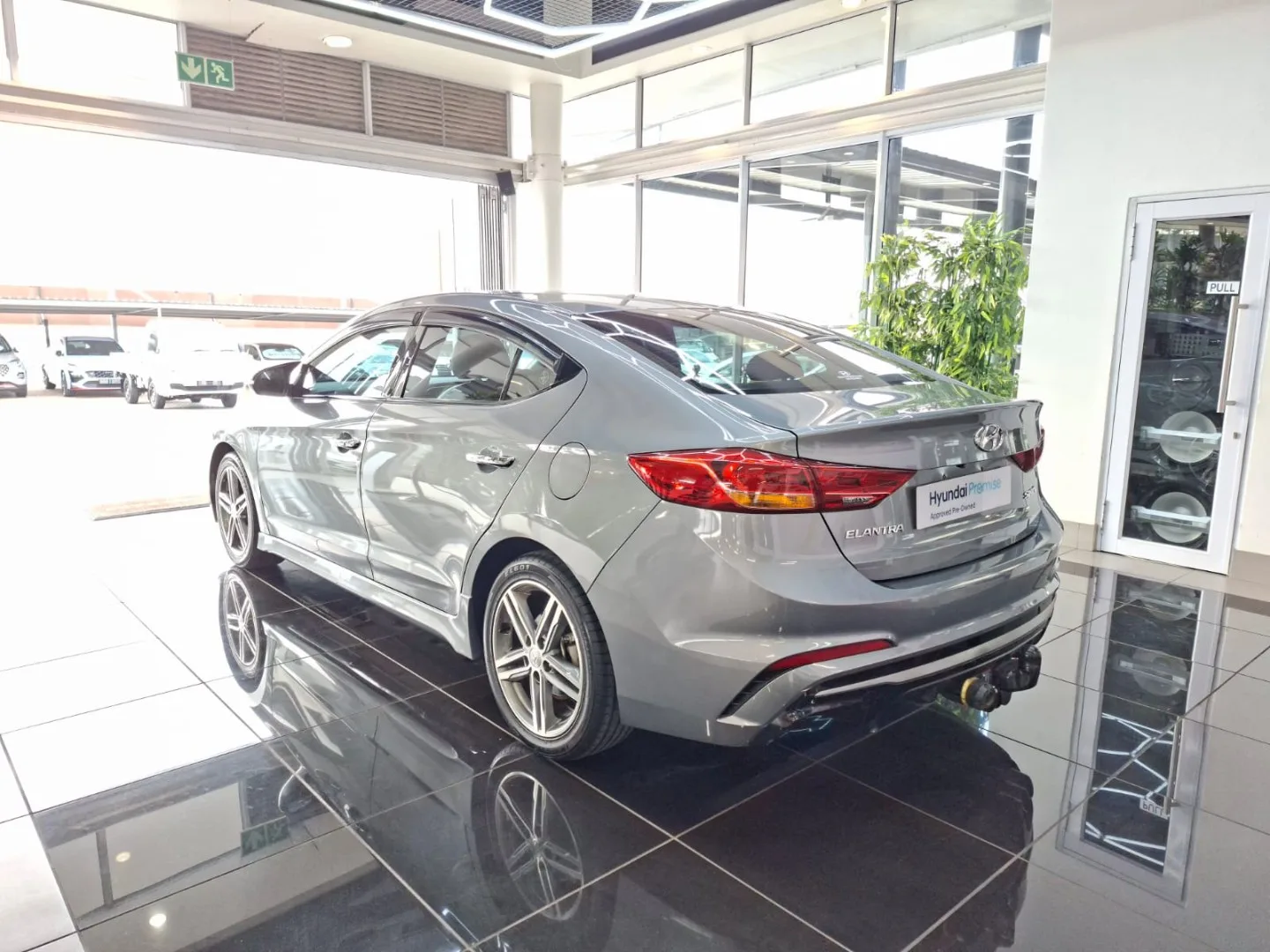 2018 Hyundai ELANTRA ELANTRA 1.6 TGDI ELITE DCT BLA thumbnail 4