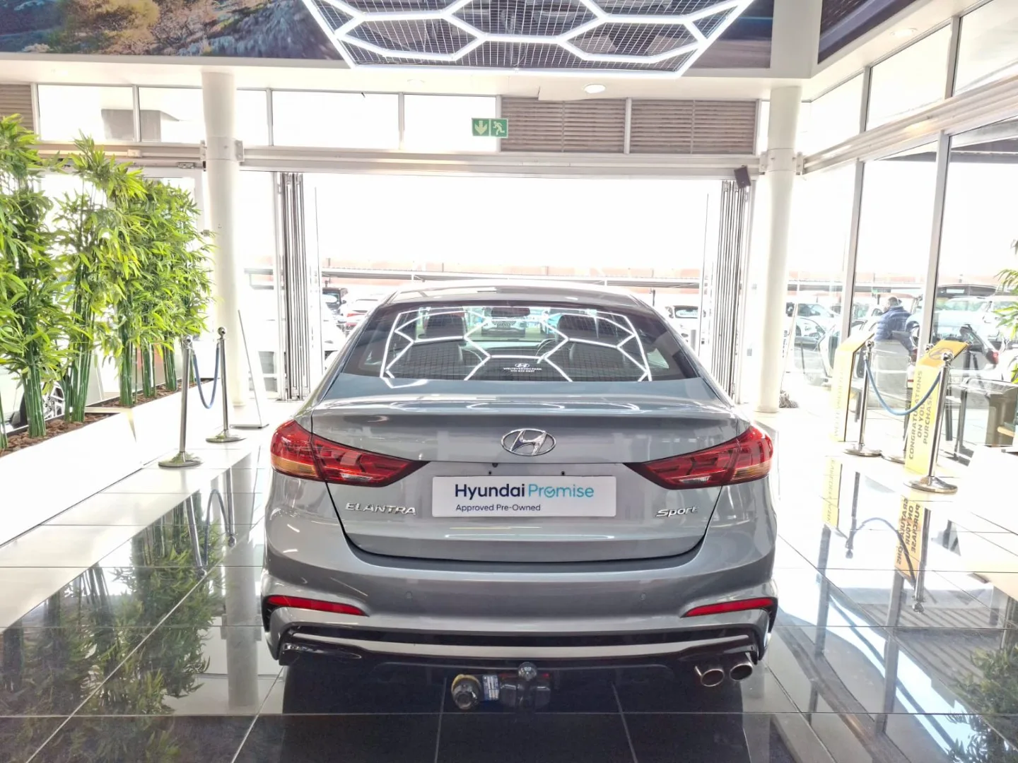 2018 Hyundai ELANTRA ELANTRA 1.6 TGDI ELITE DCT BLA thumbnail 5