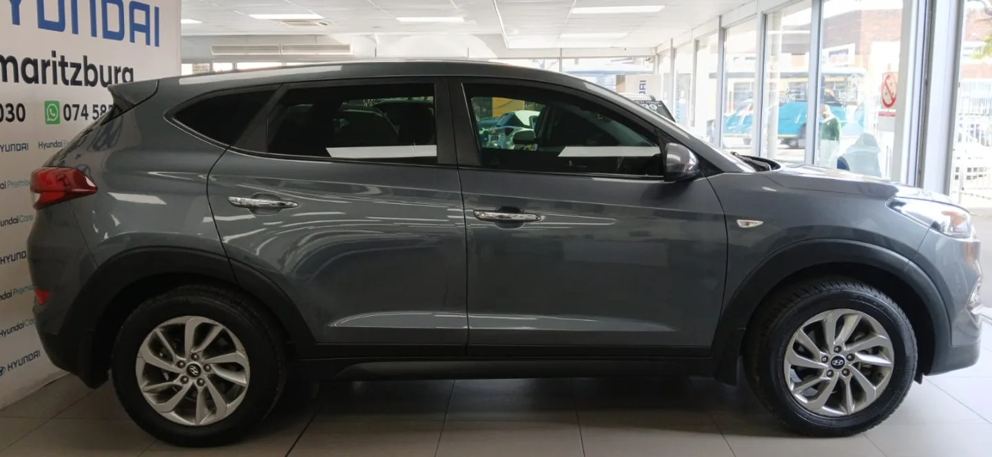 2017 Hyundai TUCSON TUCSON 2.0 NU PREMIUM MANUAL thumbnail 3