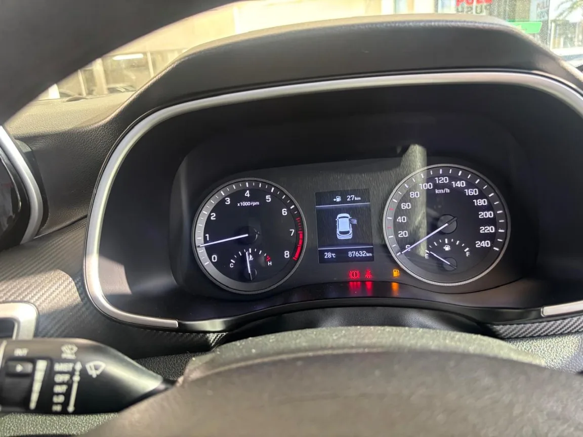2021 Hyundai TUCSON TUCSON 2.0 PREMIUM thumbnail 11