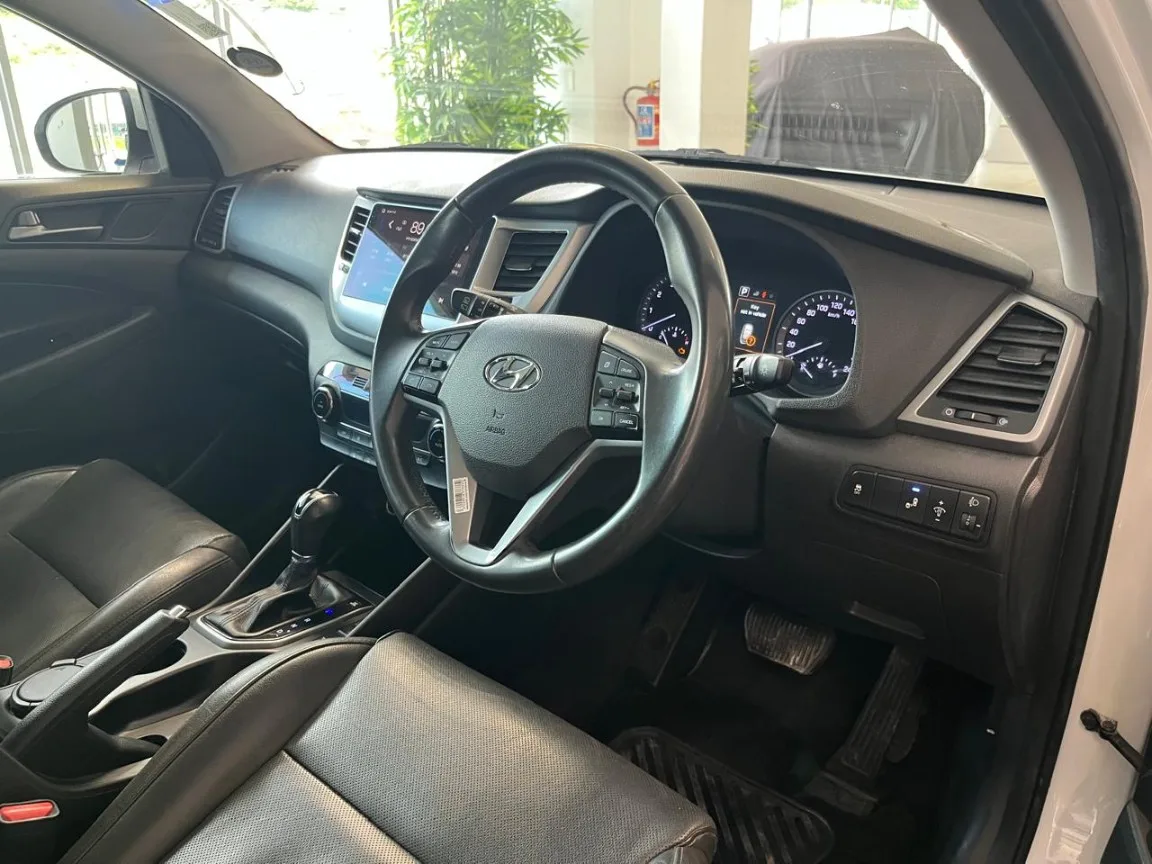 2017 Hyundai TUCSON TUCSON 2.0 NU ELITE AUTOMATIC thumbnail 16