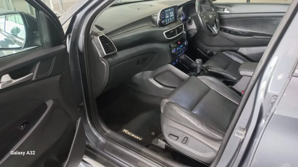 2020 Hyundai TUCSON TUCSON R2.0 ELITE AT SPORT MY18 thumbnail 12