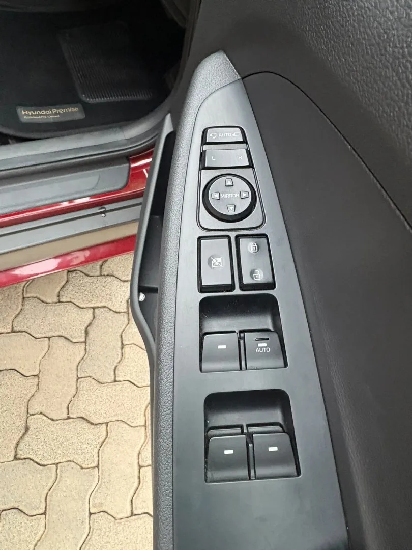2021 Hyundai TUCSON TUCSON R2.0 ELITE AT SPORT MY18 thumbnail 9