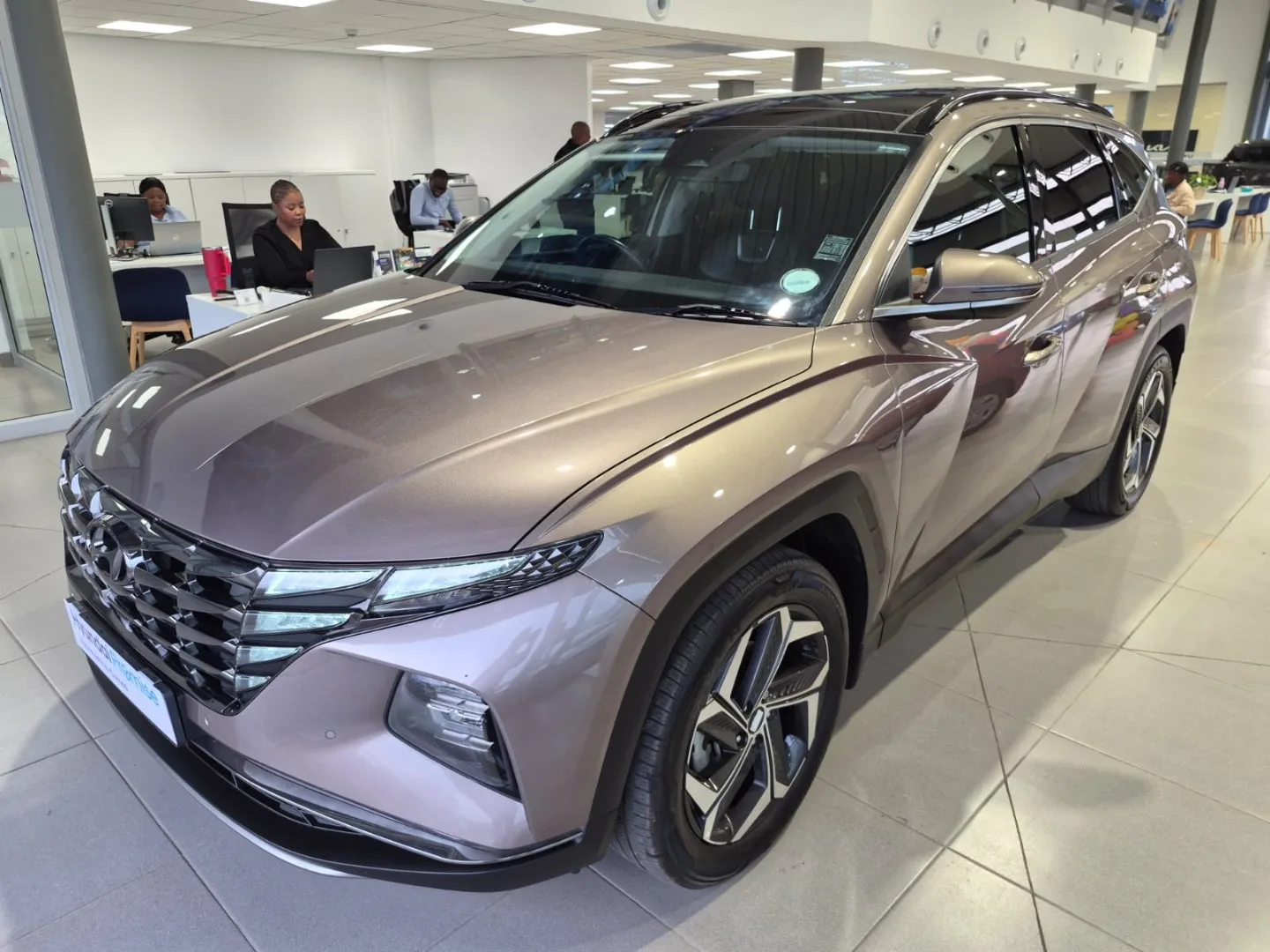 2022 Hyundai TUCSON TUCSON R2.0 ELITE A/T thumbnail 3
