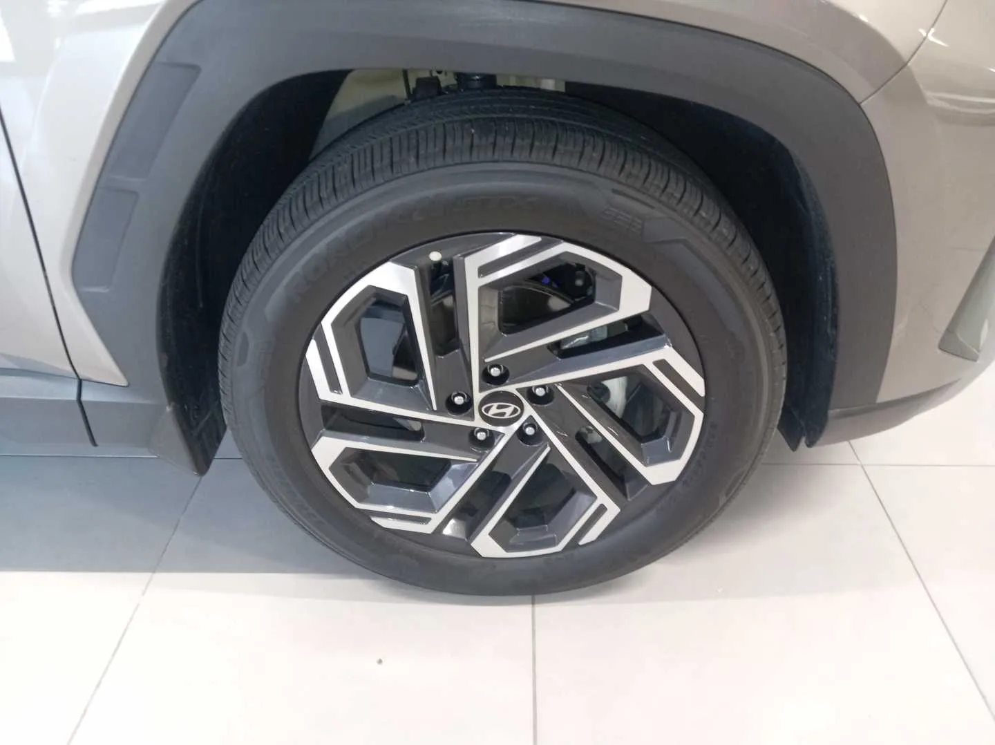 2025 Hyundai TUCSON TUCSON R2.0 EXECUTIVE A/T MY25 thumbnail 7