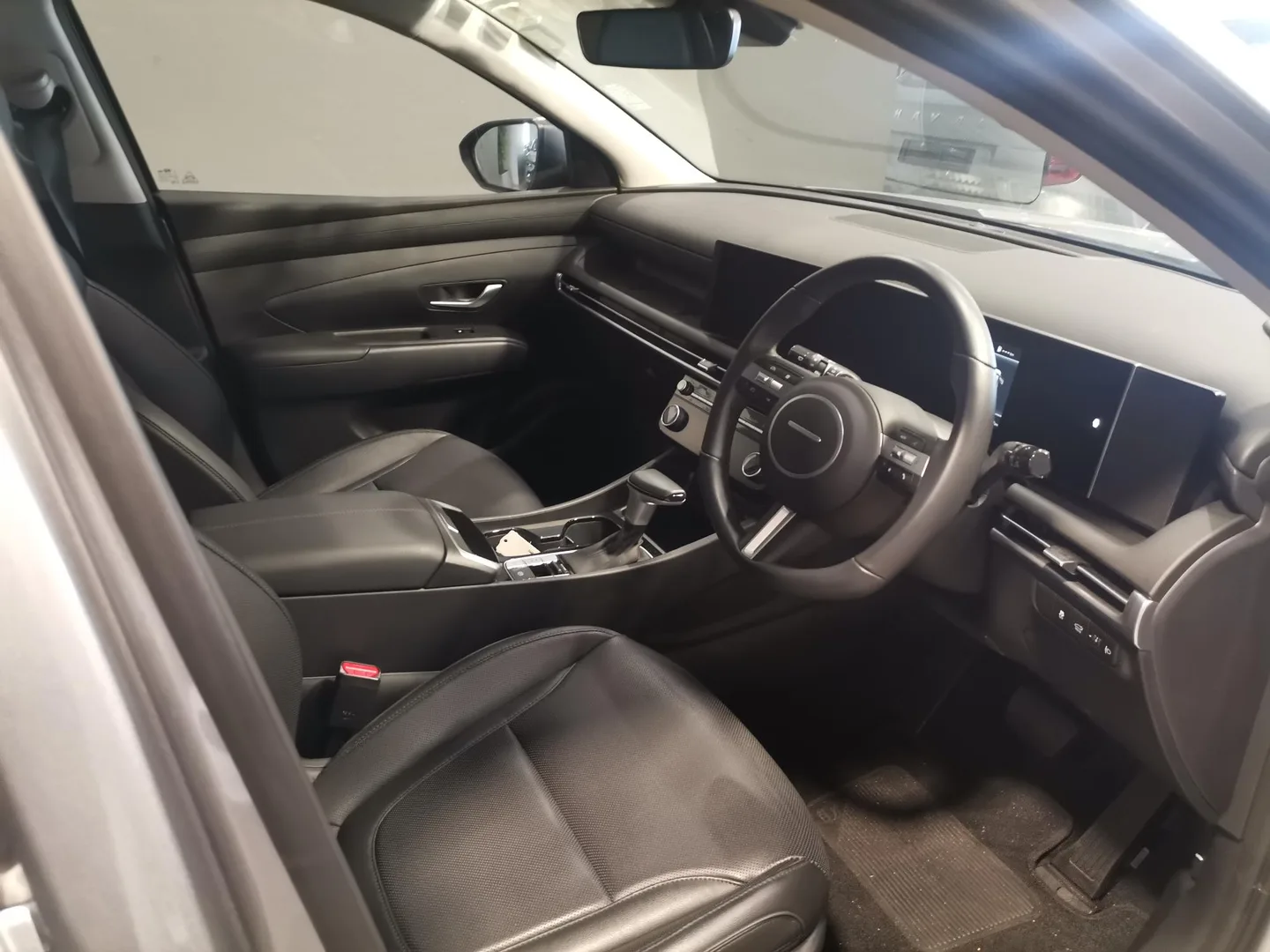2026 Hyundai TUCSON TUCSON R2.0 EXECUTIVE A/T MY25 thumbnail 4