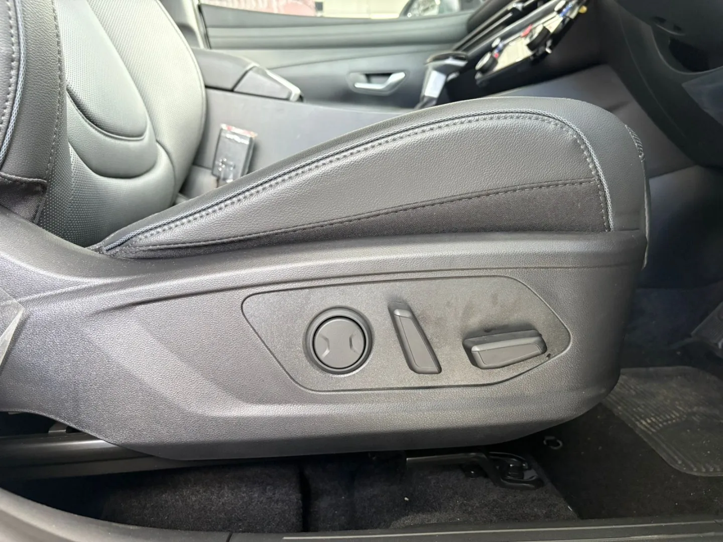 2026 Hyundai TUCSON TUCSON R2.0 EXECUTIVE A/T MY25 thumbnail 10