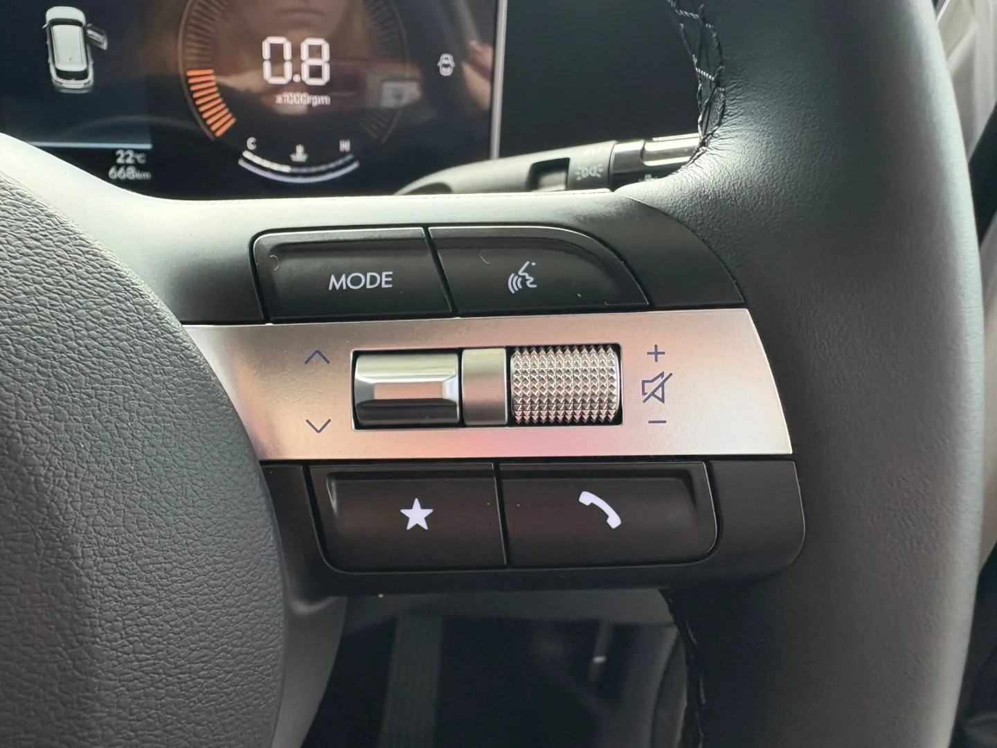 2026 Hyundai TUCSON TUCSON R2.0 EXECUTIVE A/T MY25 thumbnail 24