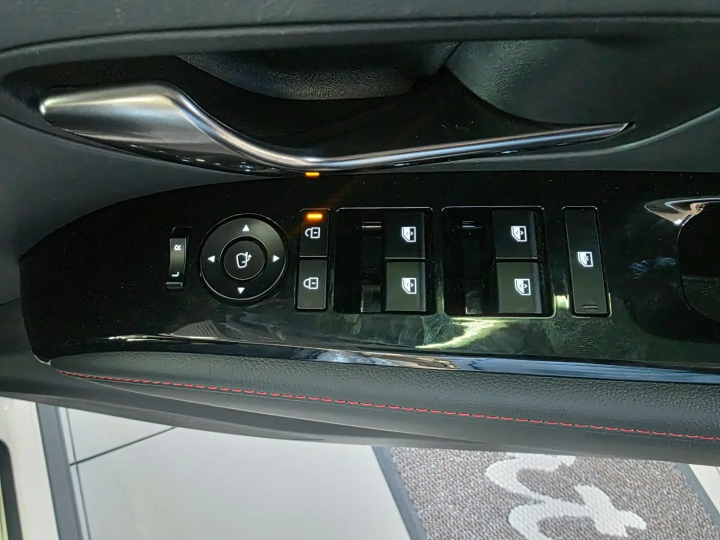 2026 Hyundai TUCSON TUCSON R2.0 NLINE A/T AWD MY25 thumbnail 5