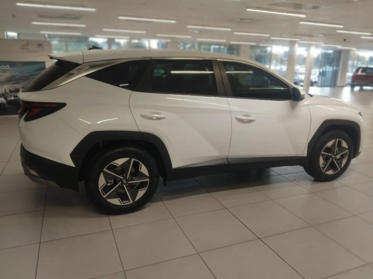 2026 Hyundai TUCSON TUCSON 2.0 PREMIUM A/T MY25 thumbnail 8