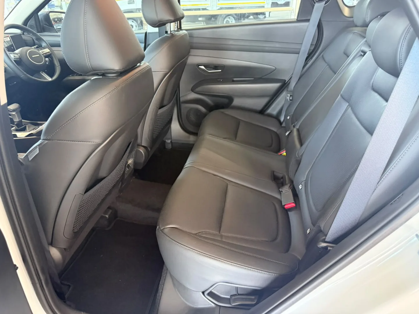 2026 Hyundai TUCSON TUCSON 2.0 PREMIUM A/T MY25 thumbnail 12
