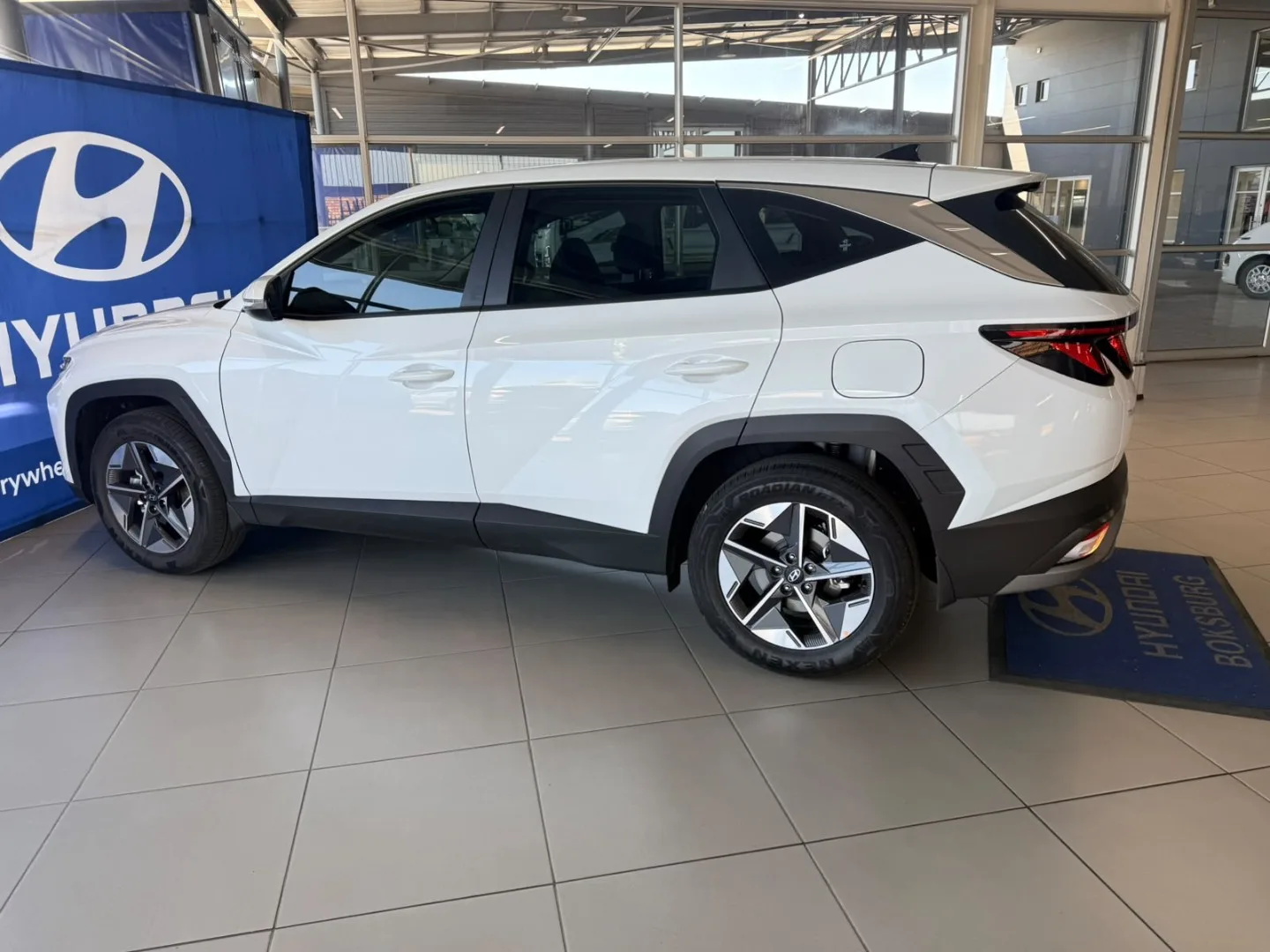 2026 Hyundai TUCSON TUCSON 2.0 PREMIUM A/T MY25 thumbnail 16
