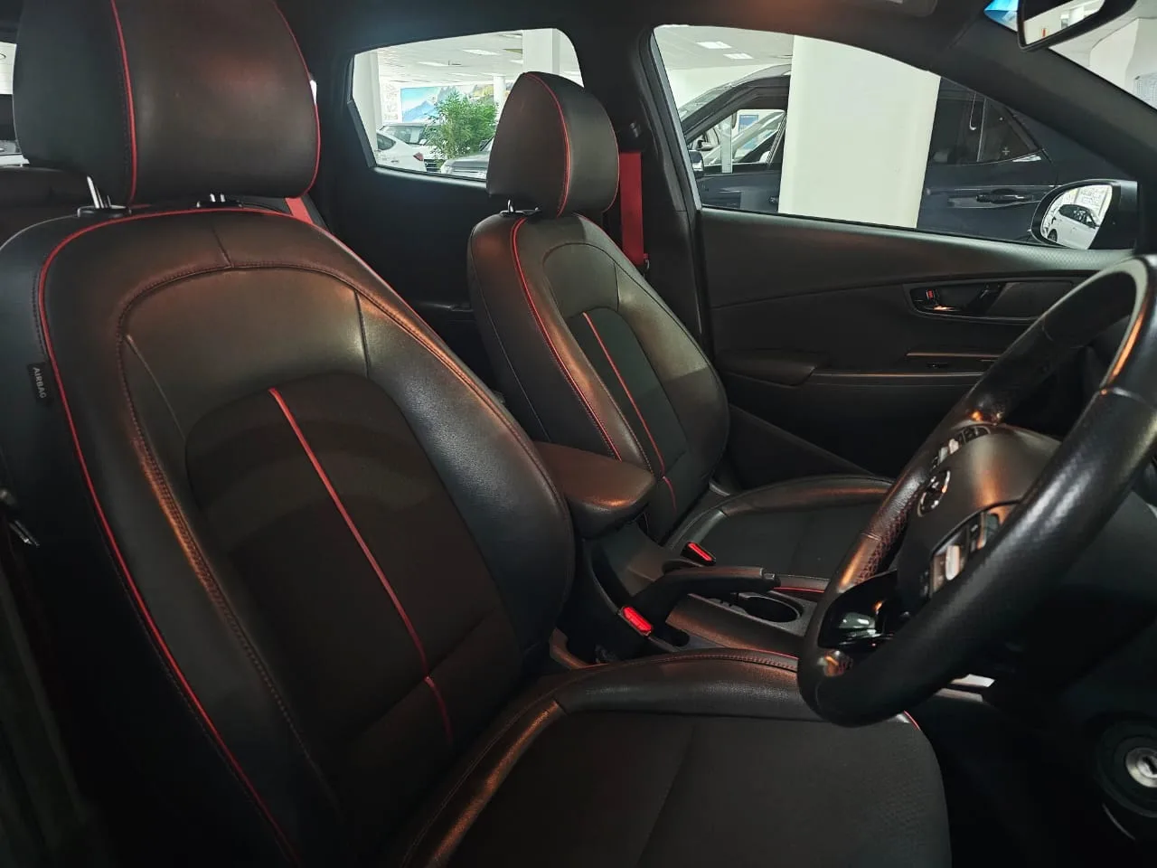 2018 undefined KONA KONA 2.0 NU EXECUTIVE A/T BLACK thumbnail 19