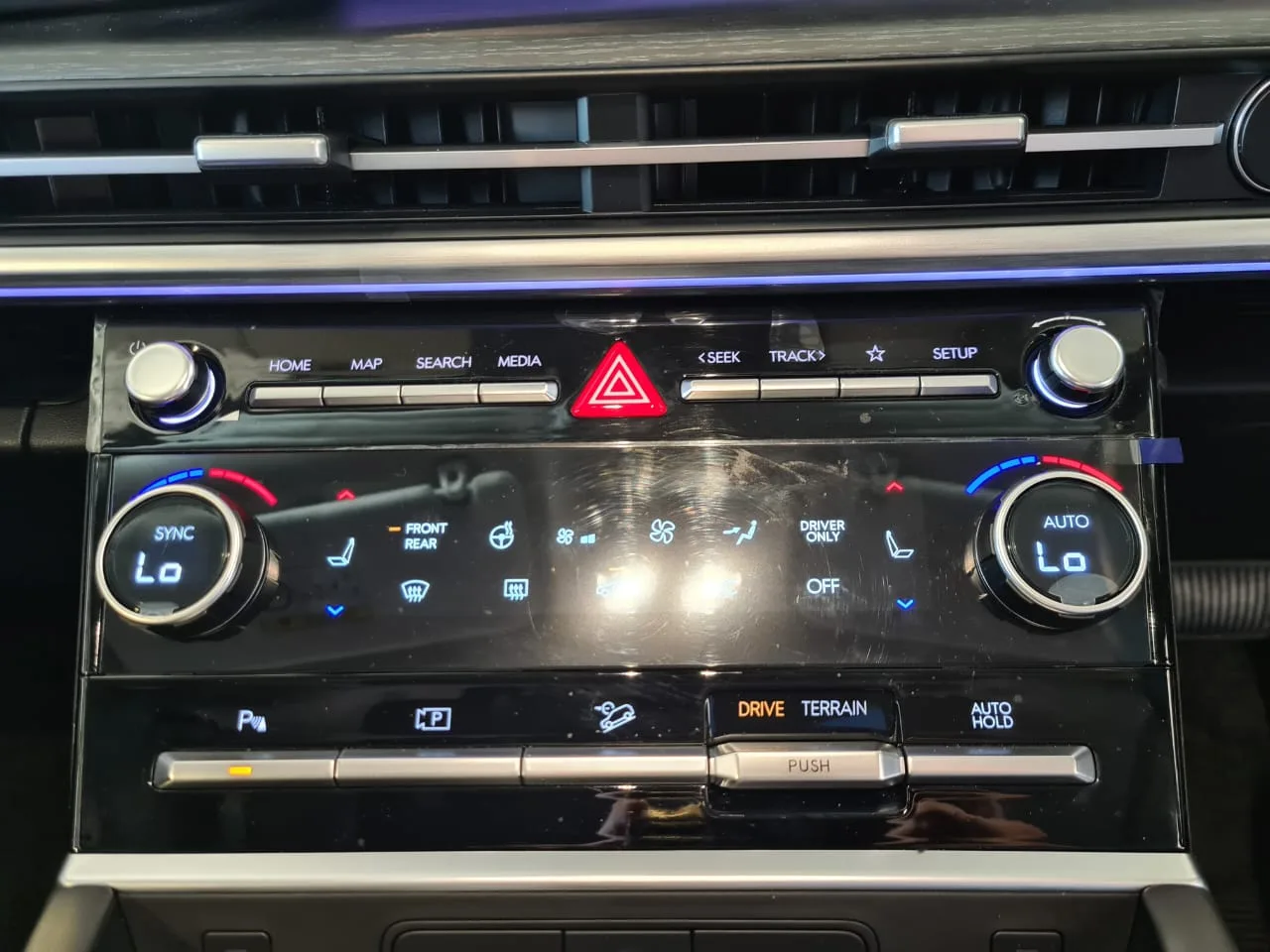 2025 Hyundai SANTA FE SANTE FE 1.6H ELITE AWD (HYBRID) thumbnail 19