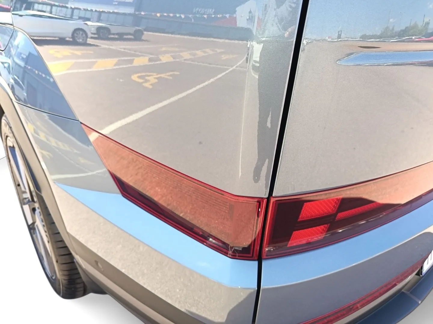 2026 Hyundai SANTA FE SANTA FE 1.6H ELITE 6AT AWD thumbnail 11