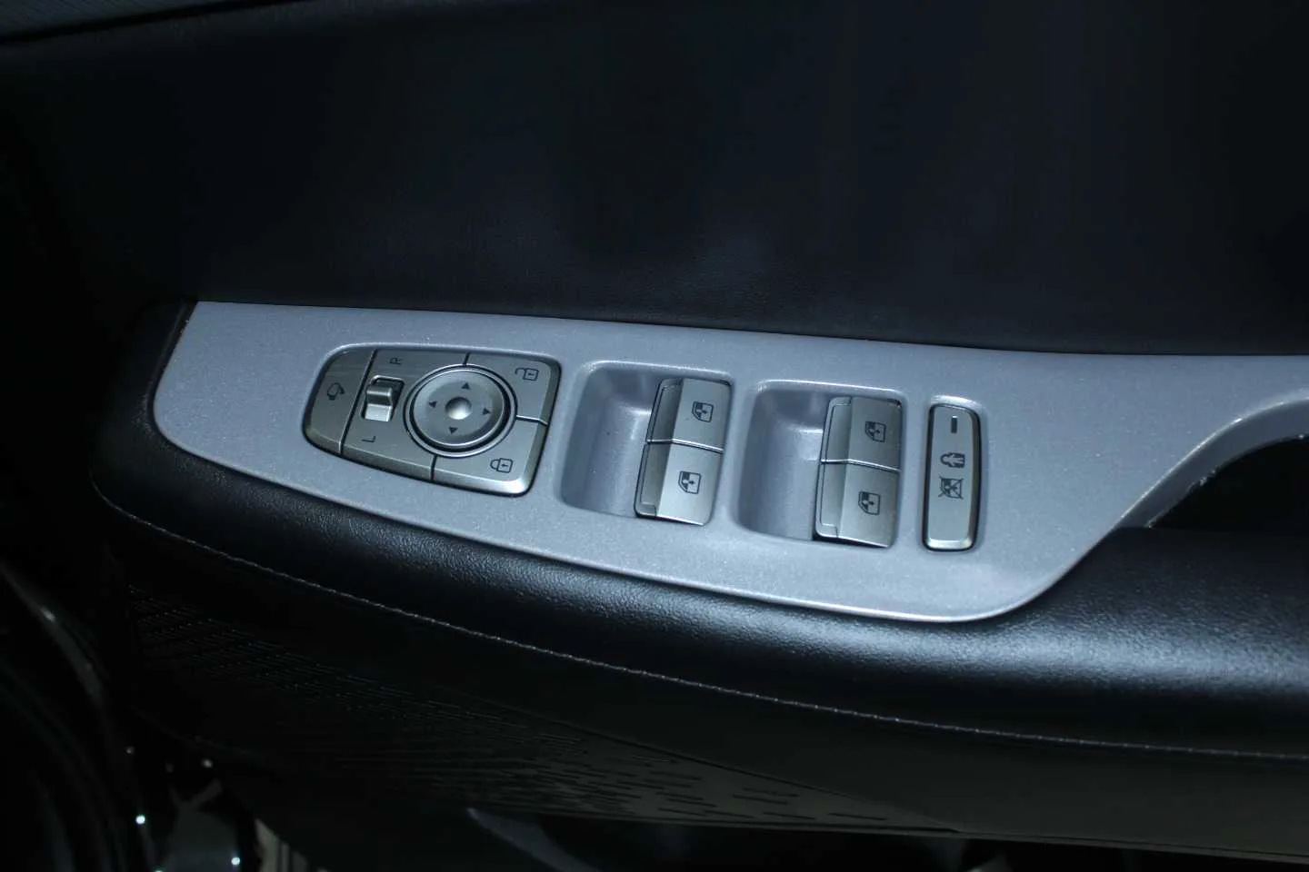 2024 Hyundai PALISADE PALISADE R2.2 7 STR ELITE 8AT4 MY23 thumbnail 9