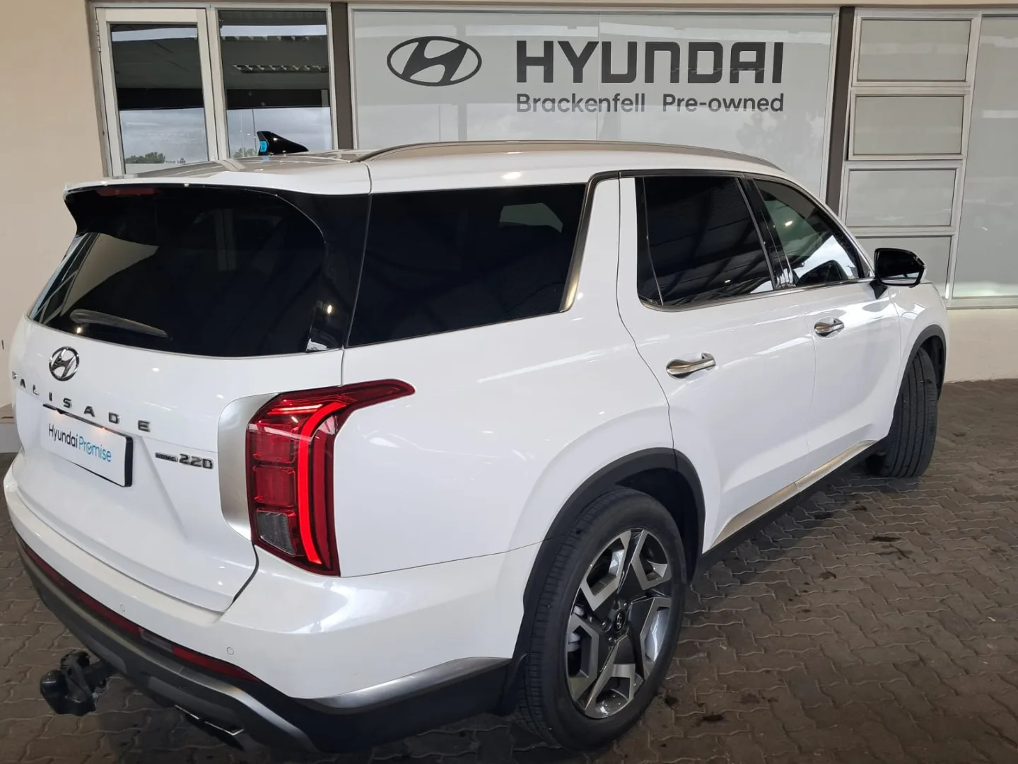 2026 Hyundai PALISADE PALISADE R2.2 7 STR ELITE 8AT4 MY23 thumbnail 3