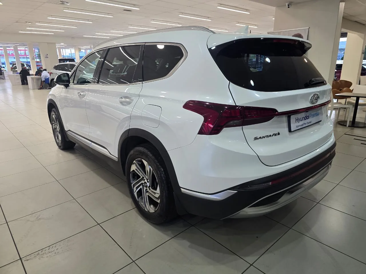 2021 Hyundai SANTA FE SANTA-FE R2.2 EXECUTIVE DCT (7 Seat) thumbnail 3