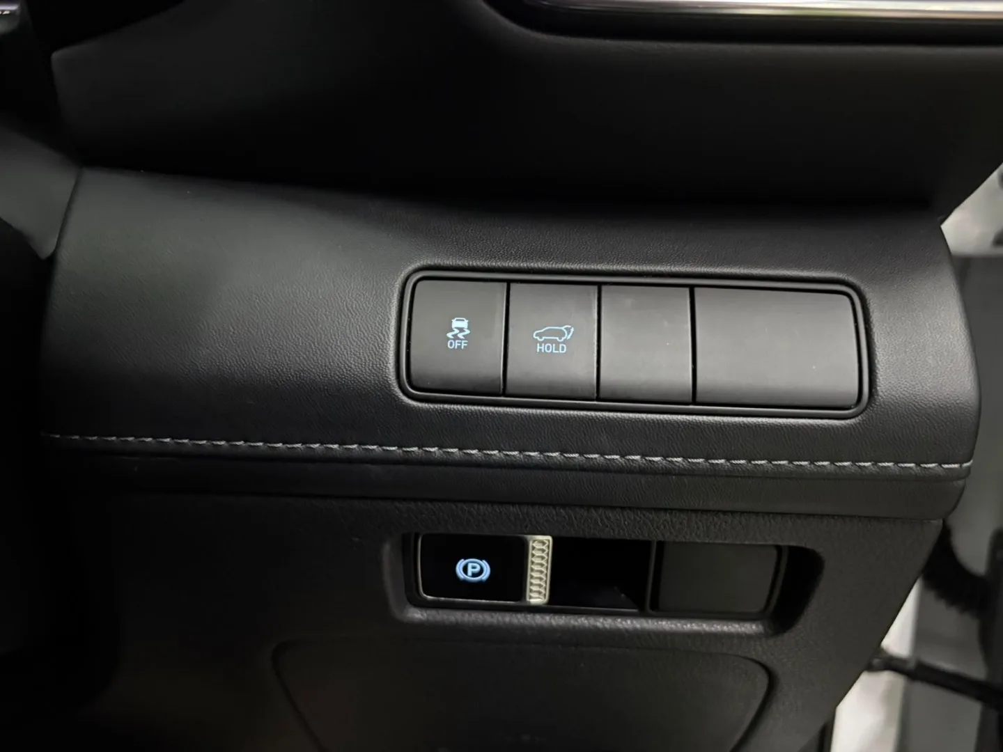 2021 Hyundai SANTA FE SANTA FE R2.2 EXECUTIVE DCT (7 Seat) thumbnail 25