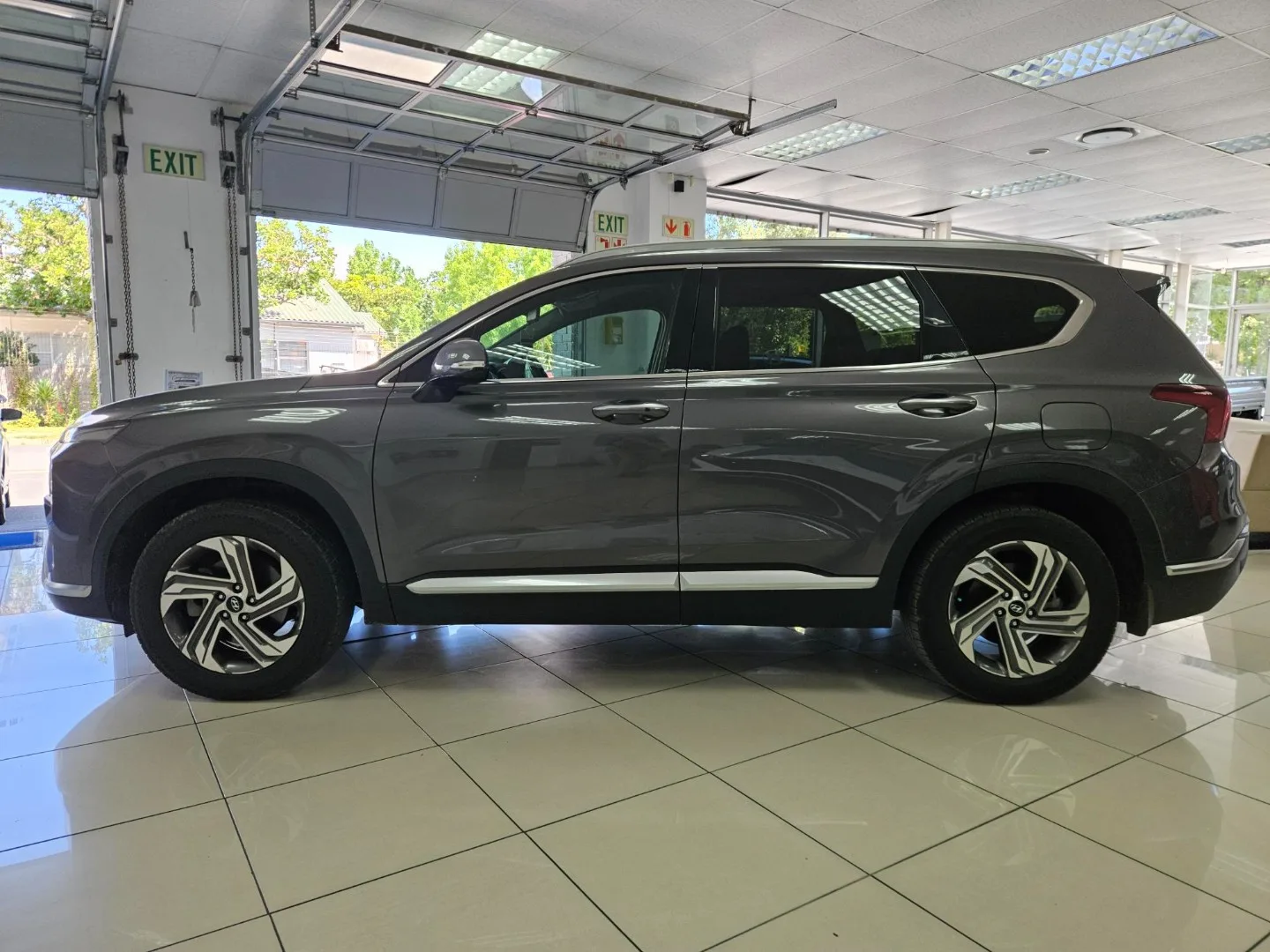 2021 Hyundai SANTA FE SANTA FE R2.2 EXECUTIVE 8DCT MY21 thumbnail 8