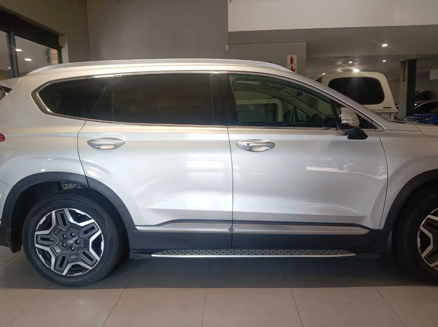 2021 Hyundai SANTA FE SANTA FE R2.2 ELITE 8DCT AWD MY21 thumbnail 16