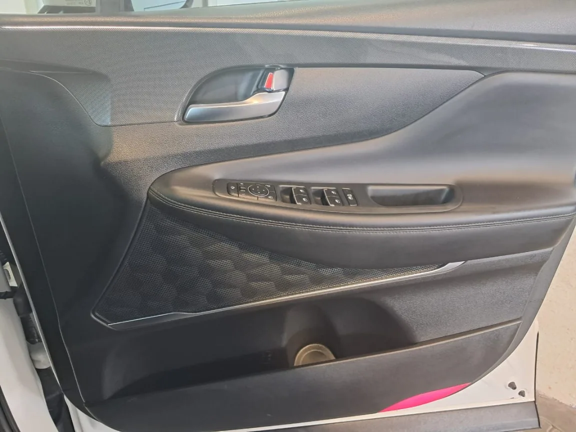 2023 Hyundai SANTA FE SANTA FE R2.2 ELITE 8DCT AWD MY21 thumbnail 24