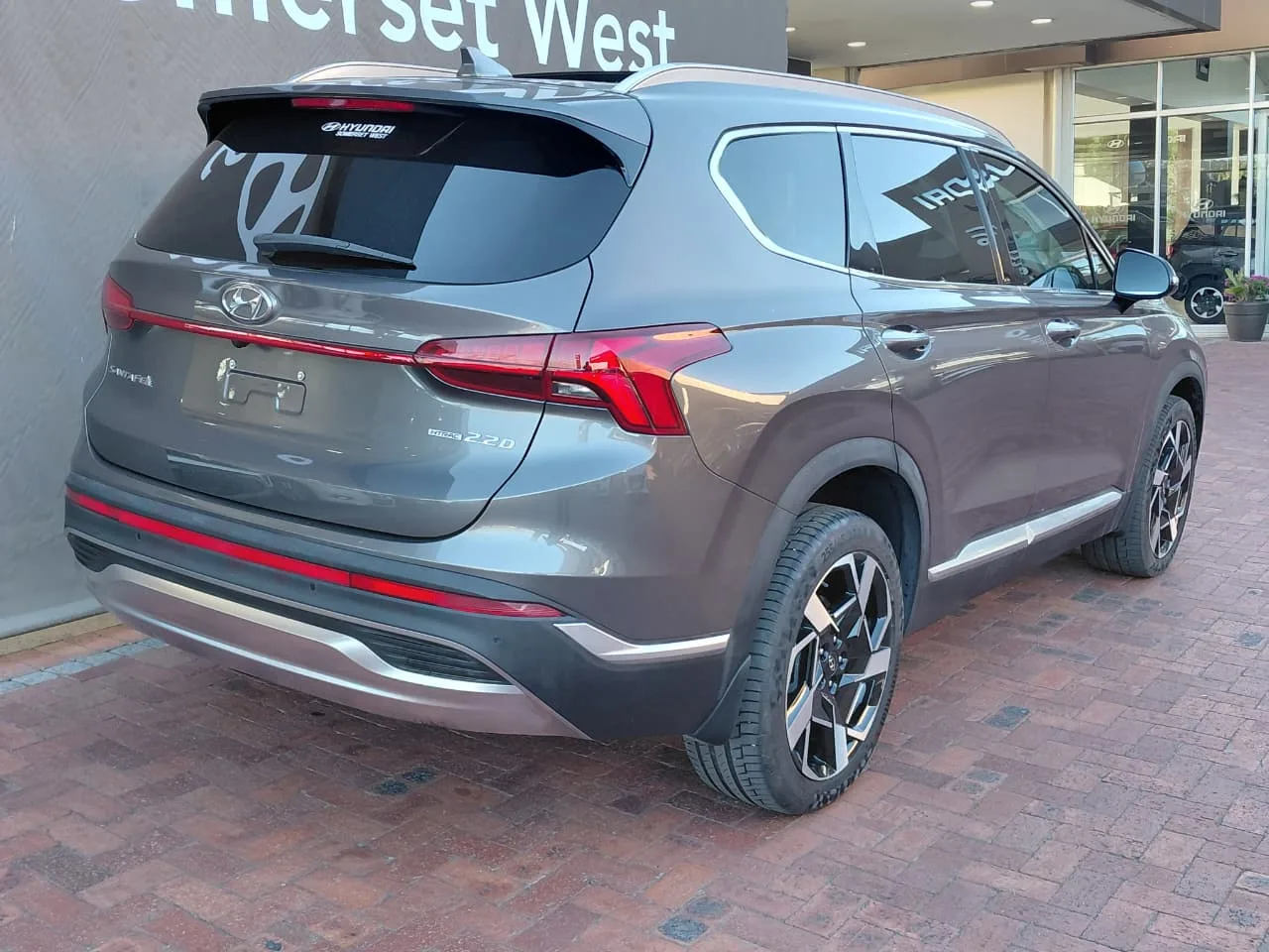 2022 Hyundai SANTA FE SANTA FE R2.2 AWD ELITE DCT (7 SEAT) thumbnail 11