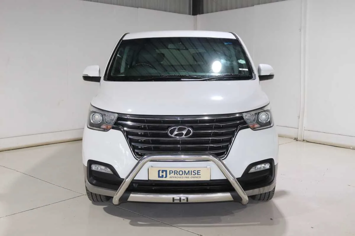 2018 Hyundai H-1 H-1 2.5 CRDI A/T/ 2.5 ELITE A/T thumbnail 2