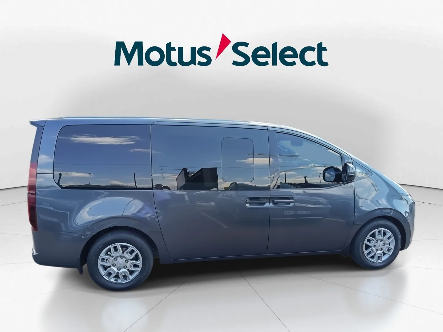 2022 Hyundai STARIA STARIA R2.2 11S EXECUTIVE BUS A/T thumbnail 8