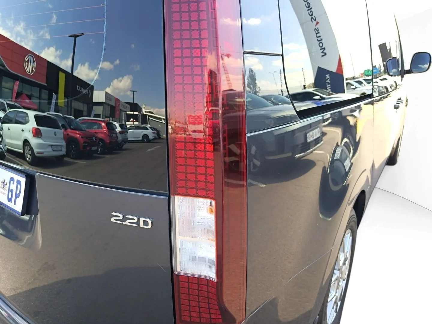 2022 Hyundai STARIA STARIA R2.2 11S EXECUTIVE BUS A/T thumbnail 11