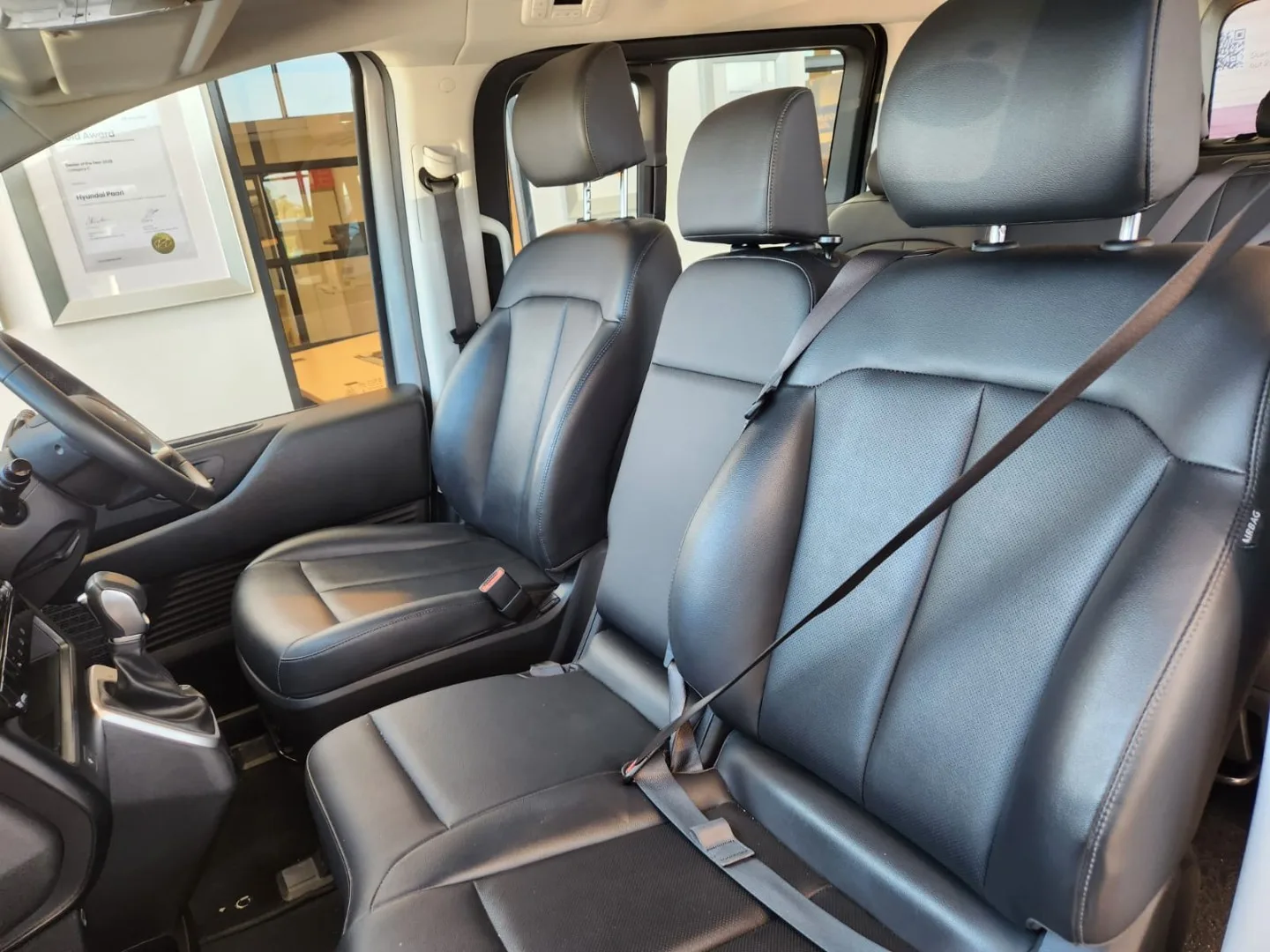 2022 Hyundai STARIA STARIA R2.2 9S EXECUTIVE BUS A/T thumbnail 11