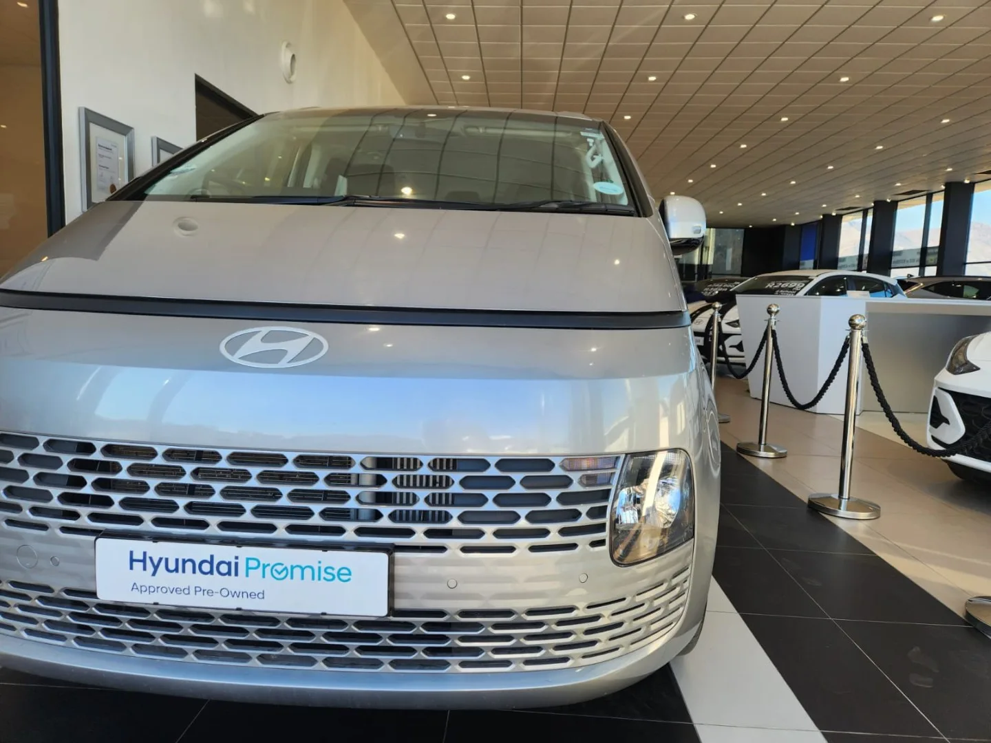 2022 Hyundai STARIA STARIA R2.2 9S EXECUTIVE BUS A/T thumbnail 6