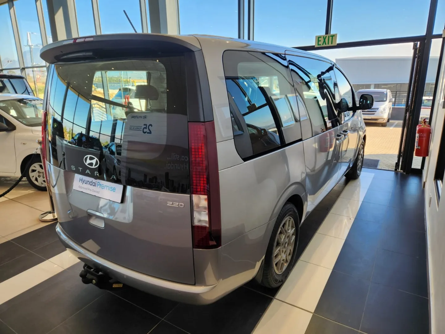 2022 Hyundai STARIA STARIA R2.2 9S EXECUTIVE BUS A/T thumbnail 5