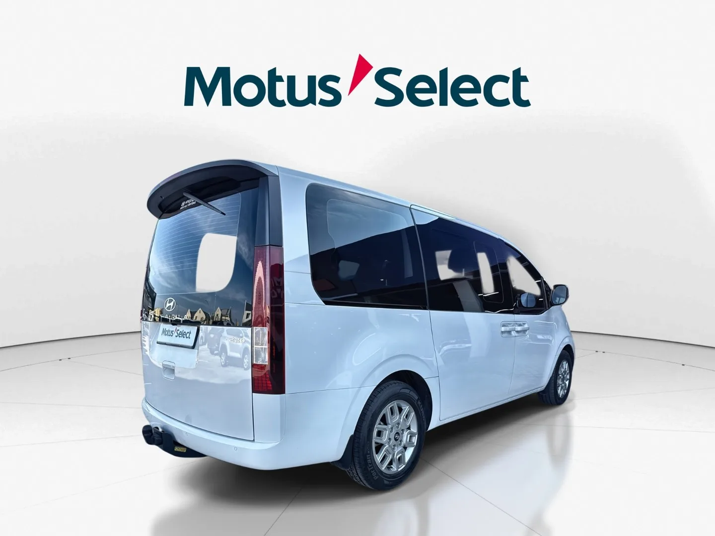 2023 Hyundai STARIA STARIA R2.2 9S EXECUTIVE BUS A/T thumbnail 7