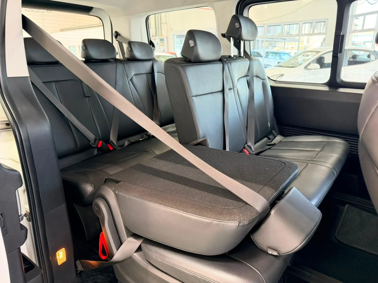 2023 Hyundai STARIA STARIA R2.2 9S EXECUTIVE BUS A/T thumbnail 11
