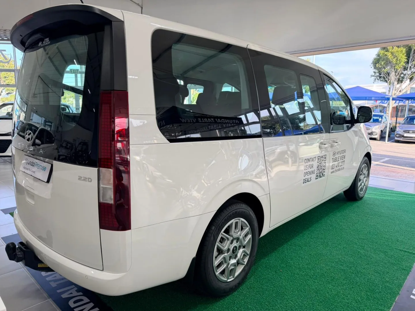 2023 Hyundai STARIA STARIA R2.2 9S EXECUTIVE BUS A/T thumbnail 4