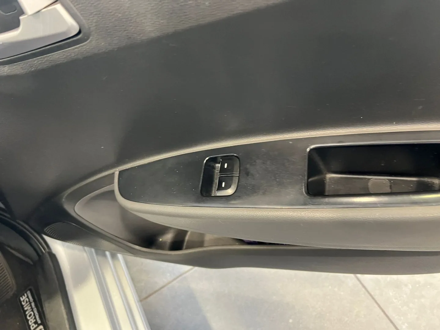 2020 undefined i10 / i20 / i30 GRAND i10 1.0 MOTION M/T MY18 thumbnail 6