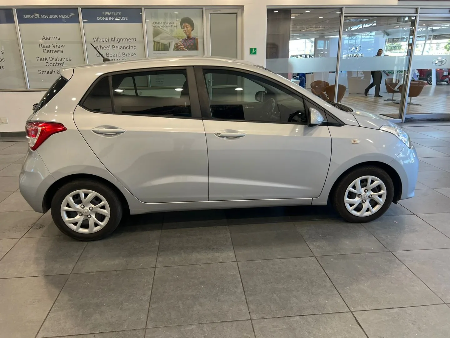 2020 undefined i10 / i20 / i30 GRAND i10 1.0 MOTION M/T MY18 thumbnail 8