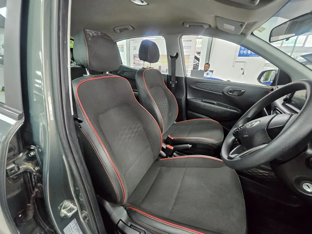2024 Hyundai GRAND I10 GRAND i10 1.0 PREMIUM M/T MY24 thumbnail 23