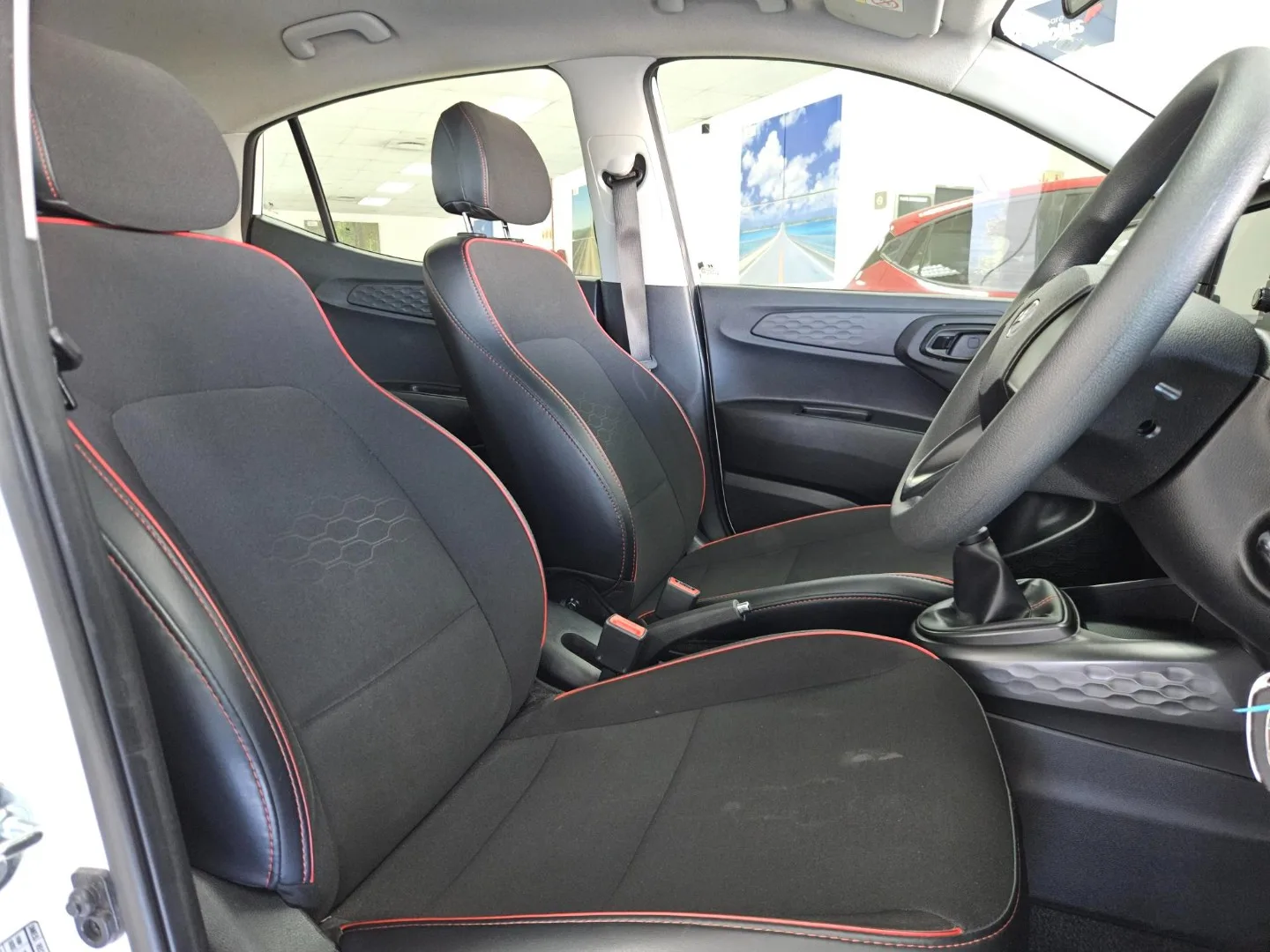 2024 Hyundai GRAND I10 GRAND i10 1.0 PREMIUM M/T MY24 thumbnail 14