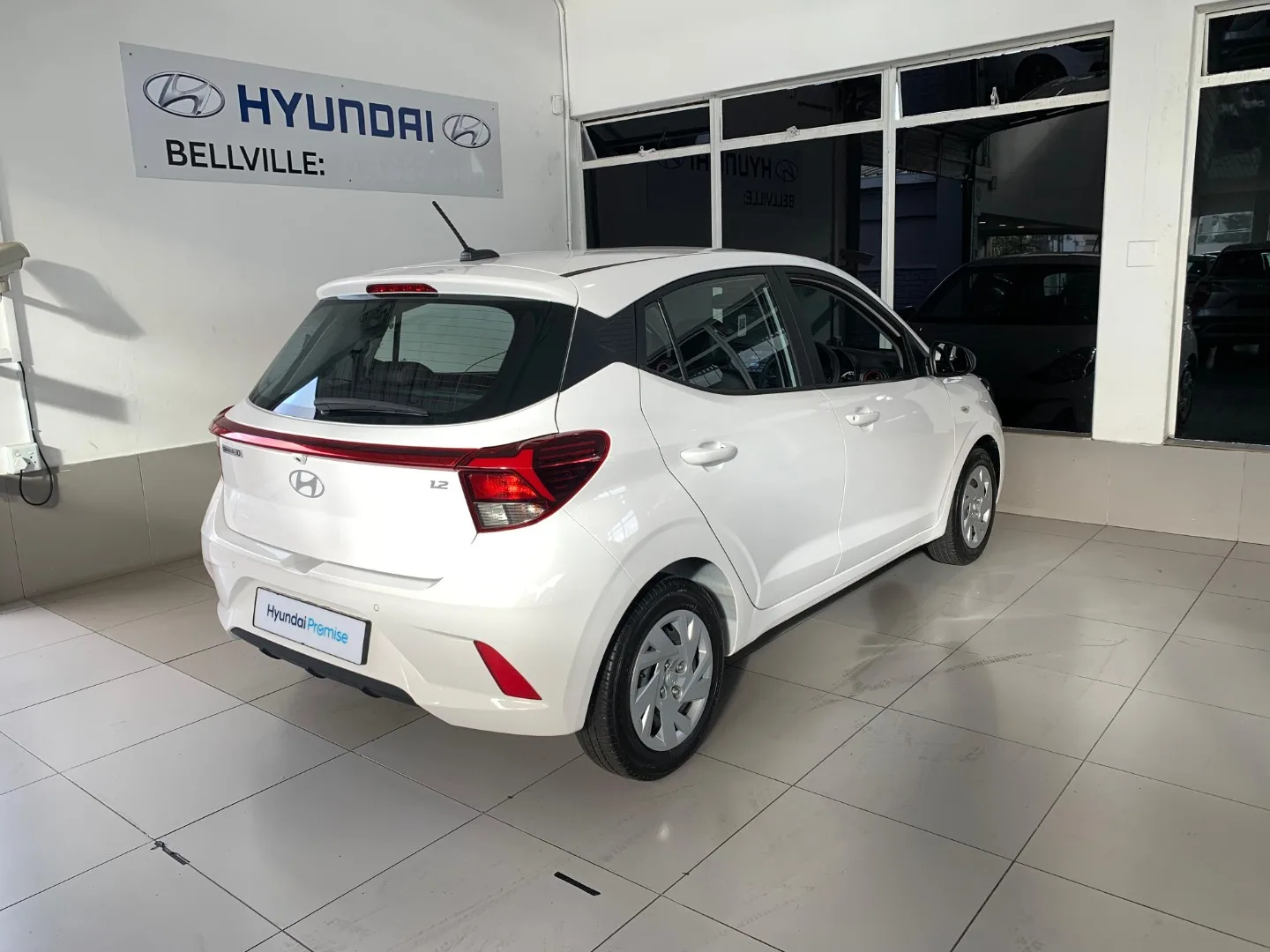 2026 Hyundai GRAND I10 GRAND i10 1.0 PREMIUM M/T MY24 thumbnail 4