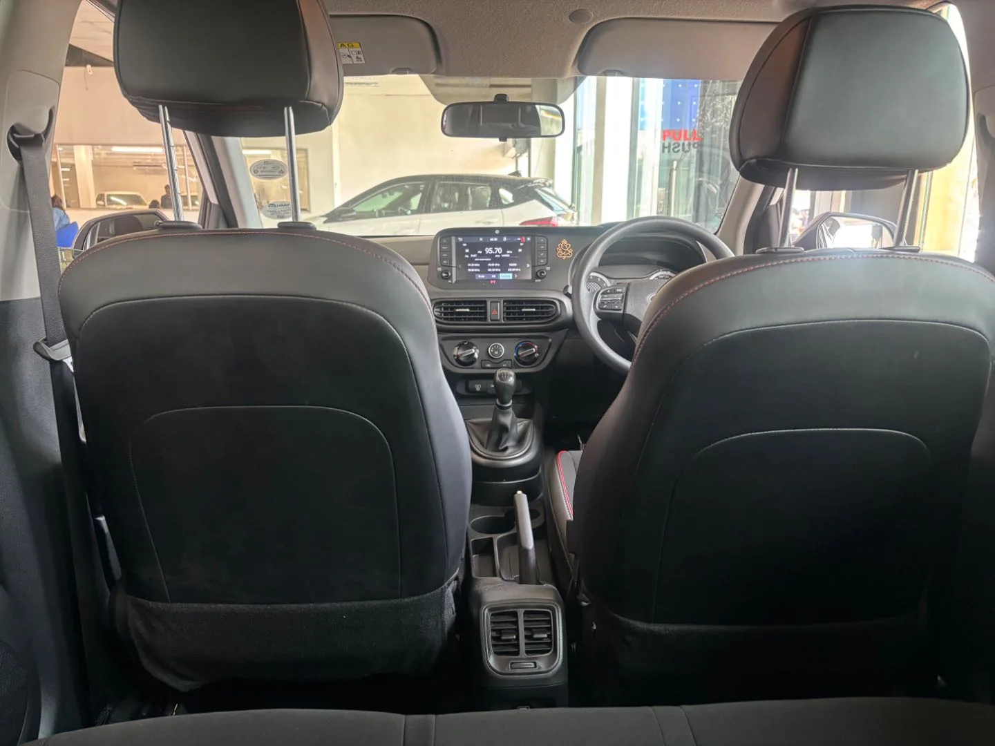 2026 Hyundai GRAND I10 i10 GRAND i10 1.0 MOTION/PREMIUM thumbnail 6