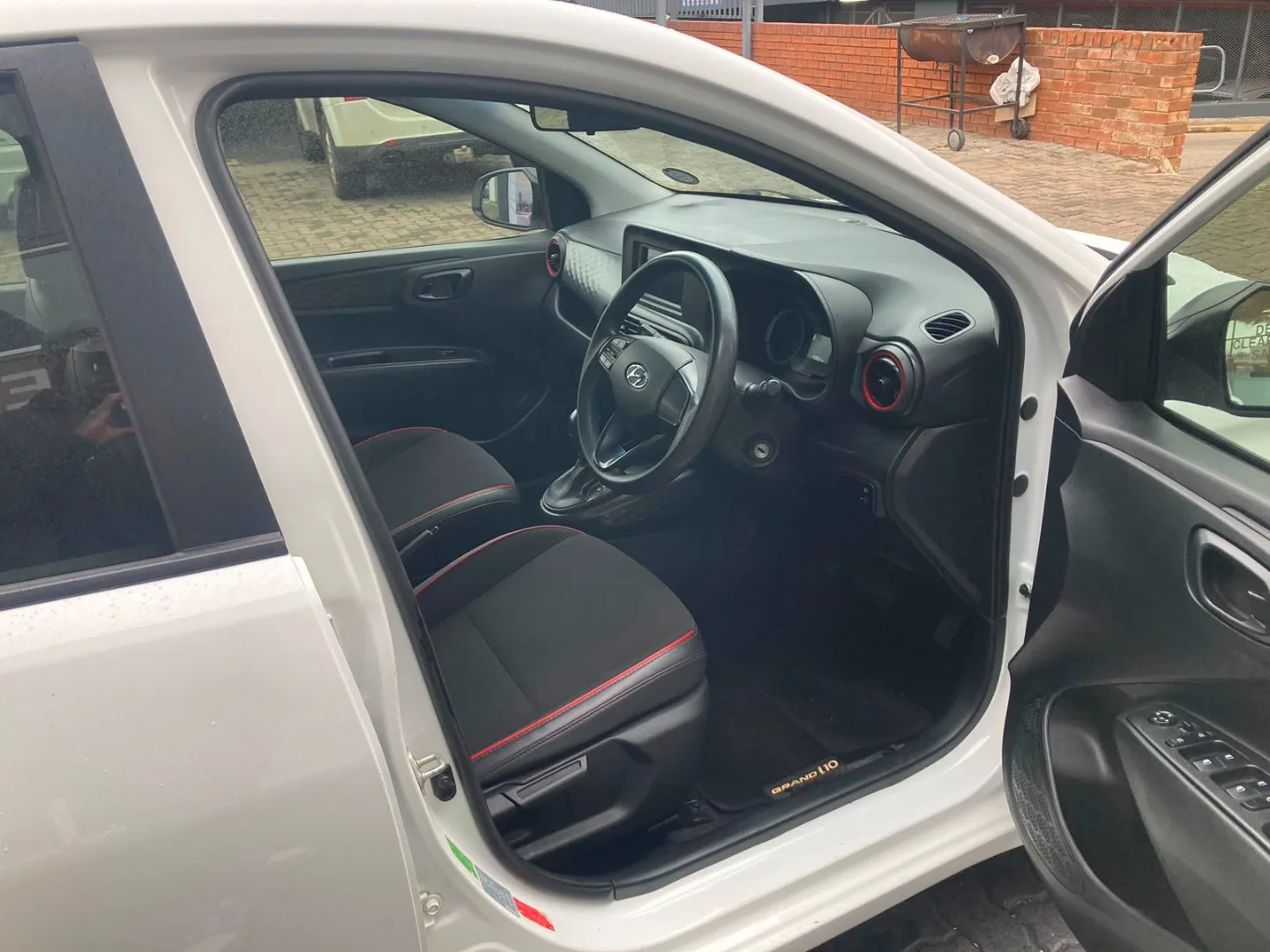2021 undefined i10 / i20 / i30 GRAND i10 1.0 MOTION AT thumbnail 10