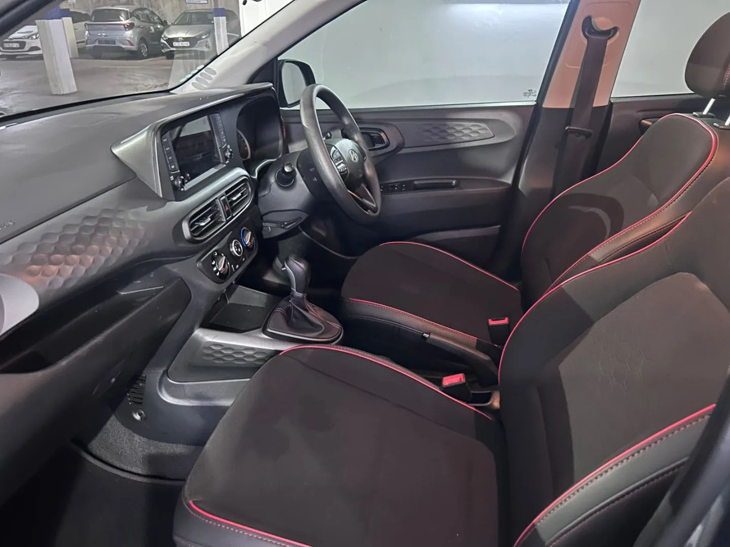 2024 Hyundai GRAND I10 GRAND i10 1.2 PREMIUM A/T MY24 thumbnail 20