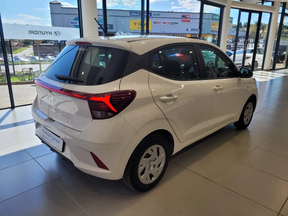 2025 Hyundai GRAND I10 GRAND i10 1.2 PREMIUM A/T MY24 thumbnail 6
