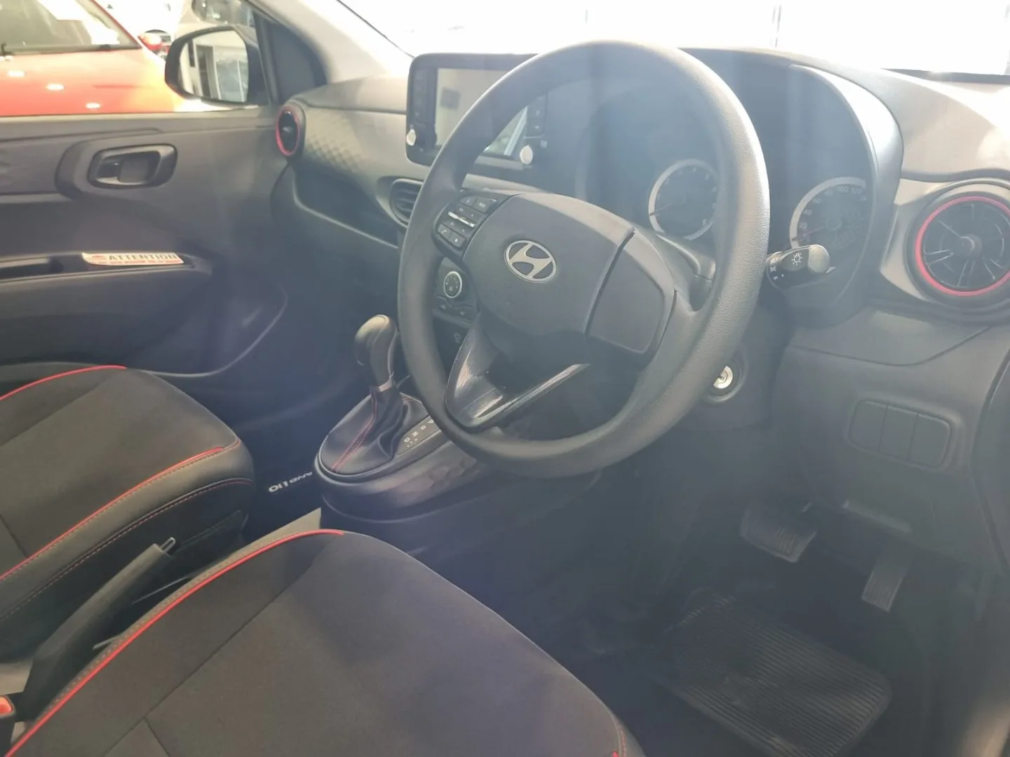 2025 Hyundai GRAND I10 GRAND i10 1.2 PREMIUM A/T MY24 thumbnail 8